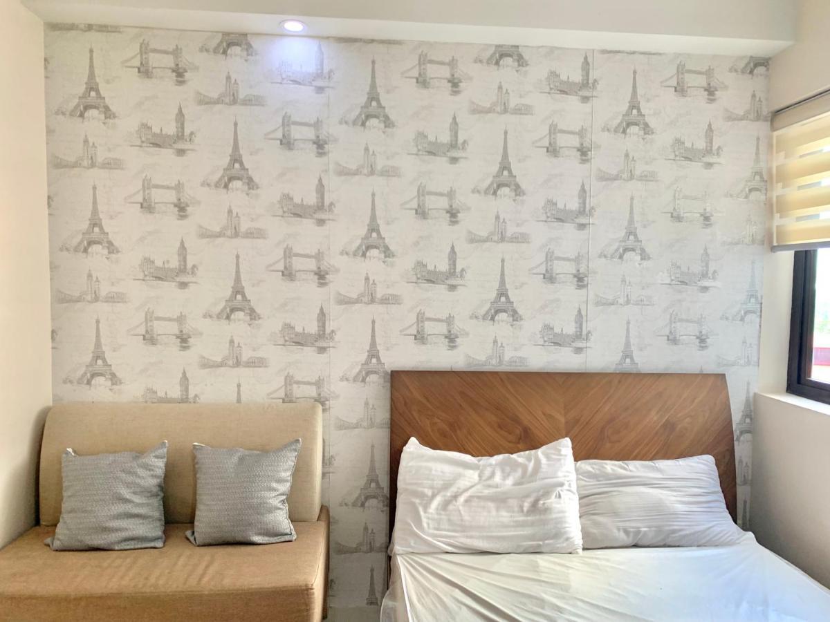 The Persimmon Studios Near Ayala And Sm City Cebu Esterno foto